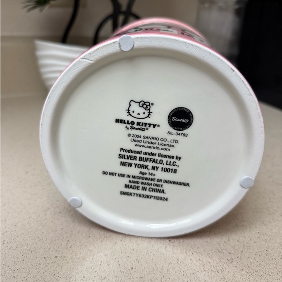 NWT Hello Kitty Pink and White Striped Jar - Picture 5 of 7